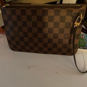 COPY- Louis Vuitton wristlet